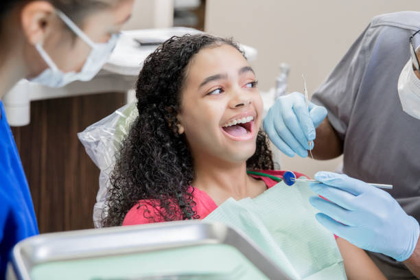 Best Emergency Tooth Extraction in Lexington, IL